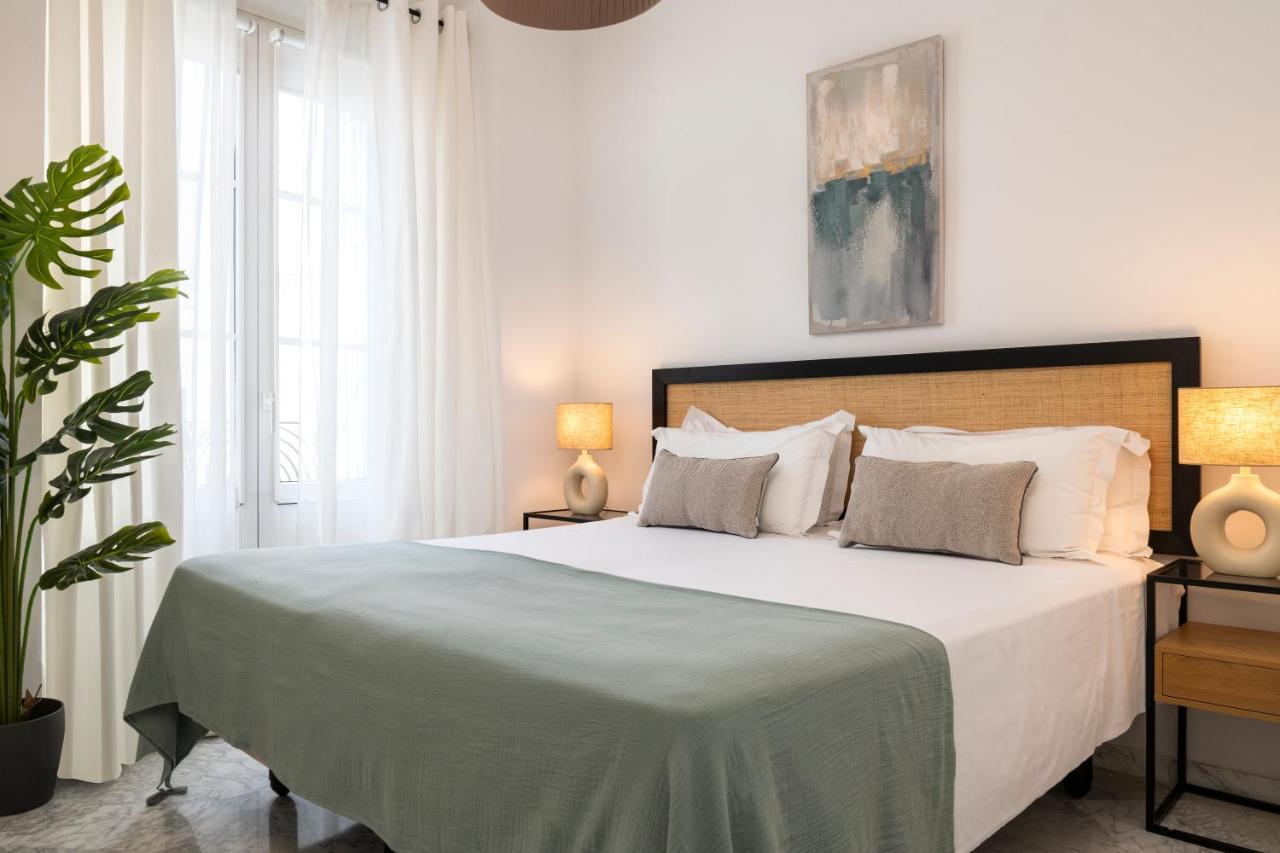 Magno Apartments Campana Seville Exterior photo